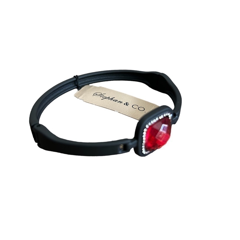 Matte Black & Faux Ruby Red Acrylic Gem Clasp Bracelet from Stephan & Co. - Picture 10 of 12